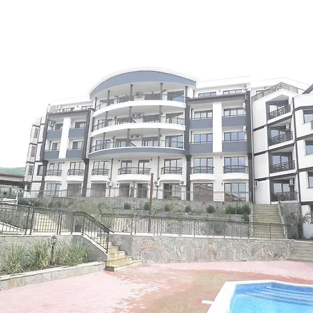 Aparthotel Royal Palm 2*