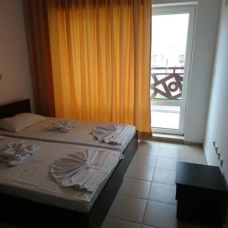 Aparthotel Royal Palm 2*