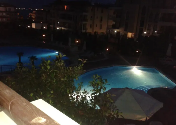 Royal Palm Aparthotel 2*