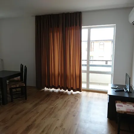 アパートホテル Royal Palm スヴェティ・ヴラス