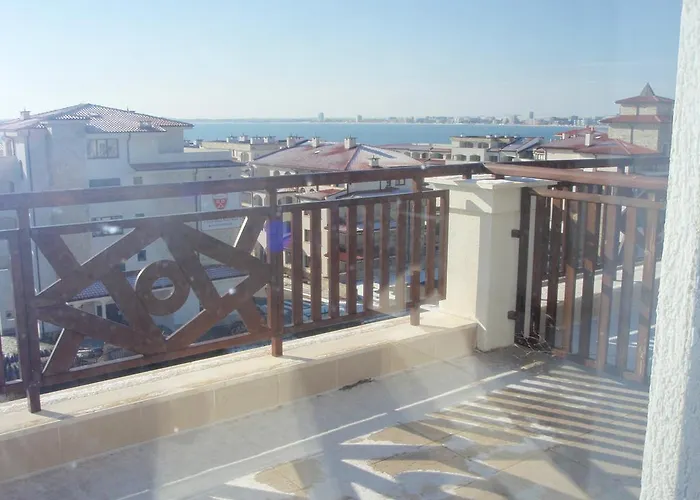 Royal Palm Aparthotel Sveti Vlas